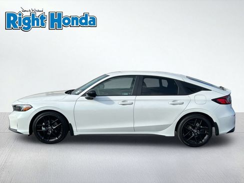 Used 2026 Honda Civic Sport image 3