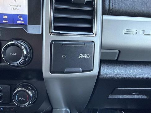 Used 2020 Ford F250 Lariat w/ Lariat Ultimate Package AWD/4WD image 24