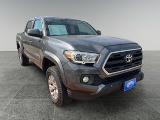 Used 2016 Toyota Tacoma SR5 image 1