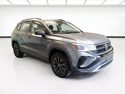 Used 2022 Volkswagen Taos S FWD image 3