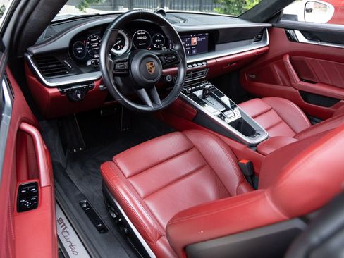 Certified 2021 Porsche 911 Turbo AWD/4WD image 3