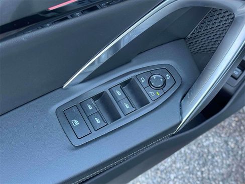 Used 2025 BMW X1 xDrive28i image 17