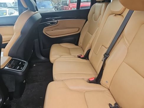 Used 2019 Volvo XC90 T6 Momentum AWD/4WD image 15