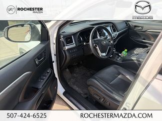 Used 2019 Toyota Highlander Limited Platinum video 1