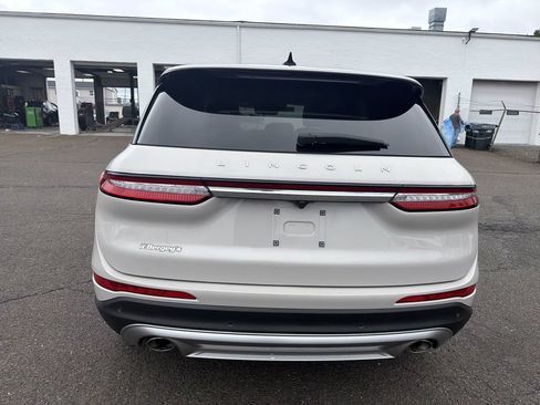 Certified 2023 Lincoln Corsair AWD w/ Equipment Group 101A image 4