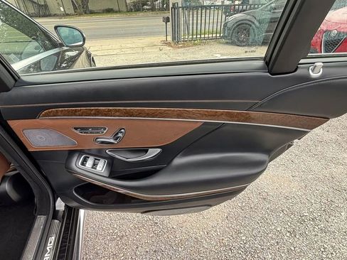 Used 2014 Mercedes-Benz S 63 AMG 4MATIC Sedan image 13