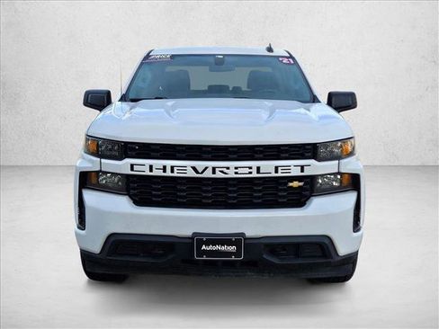 Used 2021 Chevrolet Silverado 1500 Custom image 2