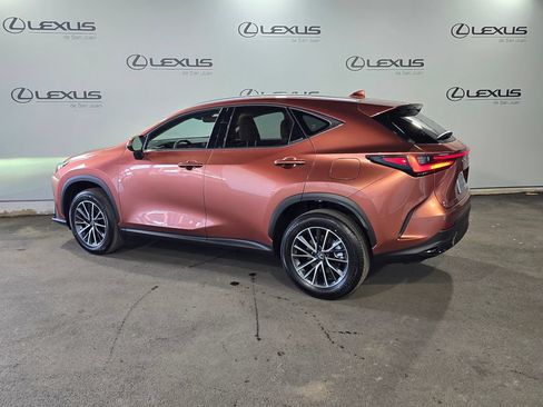 New 2026 Lexus NX 350h FWD image 8