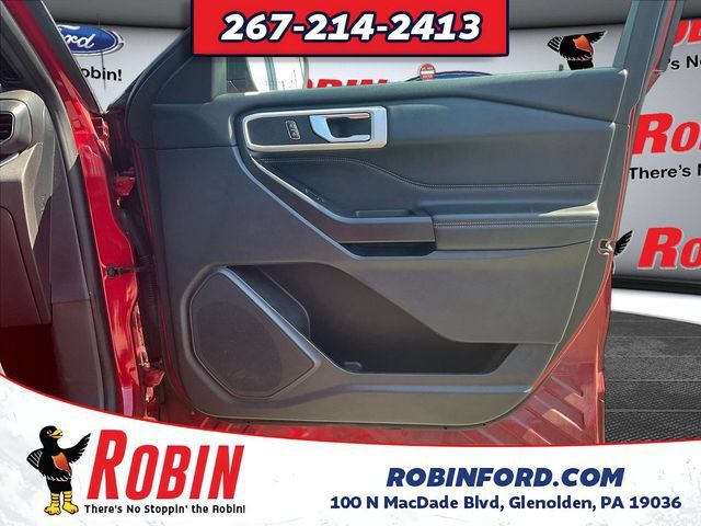 Used 2020 Ford Explorer XLT w/ Equipment Group 202A AWD/4WD image 28