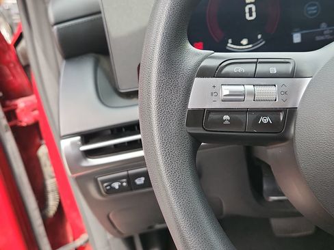 Used 2025 Hyundai Tucson SEL AWD/4WD image 18
