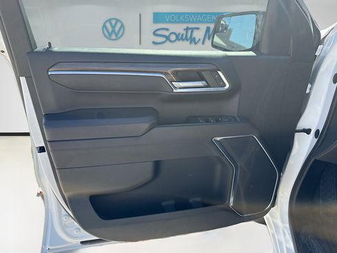 Used 2022 Chevrolet Silverado 1500 RST w/ LPO, Dark Essentials Package image 20