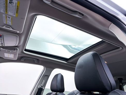 Used 2019 Subaru Forester Limited image 3