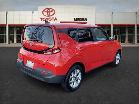 Used 2020 Kia Soul S image 5