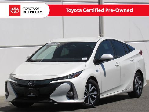 Certified 2019 Toyota Prius Prime Advanced w/ Carpet Mat Package FWD image 1