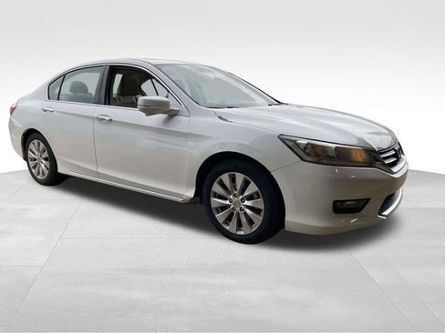 Used 2015 Honda Accord EX-L image 5