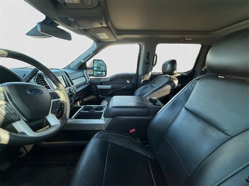 Used 2017 Ford F350 Lariat w/ Lariat Ultimate Package image 8