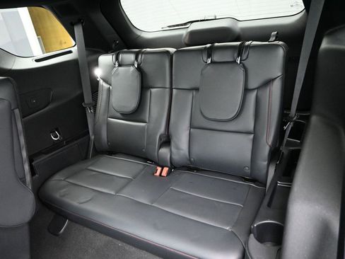 New 2025 Ford Explorer ST-Line w/ Premium Package image 34