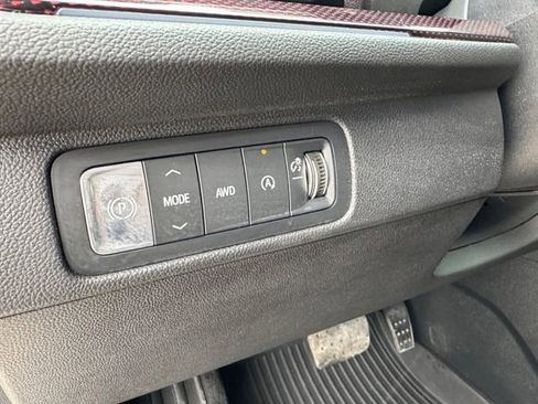 Certified 2024 Chevrolet Traverse Z71 w/ LPO, Floor Liner Package image 6