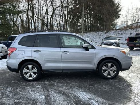 Used 2015 Subaru Forester 2.5i Premium w/ All-Weather Package image 3