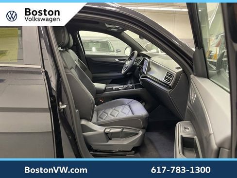 New 2026 Volkswagen Atlas Cross Sport SE image 11