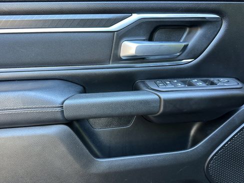 Used 2025 RAM 1500 Big Horn AWD/4WD image 12