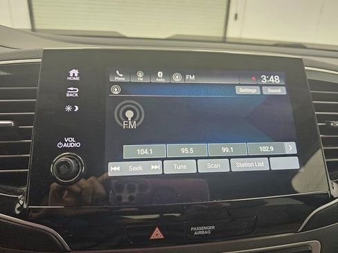 Used 2020 Honda Pilot EX image 21