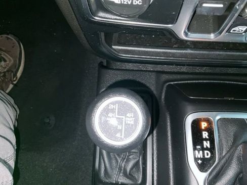 Used 2024 Jeep Wrangler Unlimited w/ Convenience Group image 26