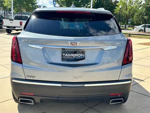Used 2023 Cadillac XT5 Luxury FWD image 3