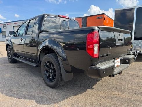Used 2020 Nissan Frontier SV w/ Midnight Edition Floor Mats AWD/4WD image 5