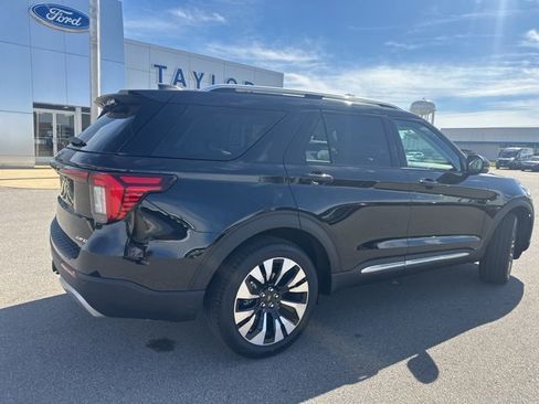New 2026 Ford Explorer Platinum w/ LUX Leather Package image 16