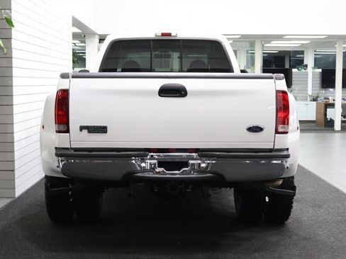 Used 2001 Ford F350 Lariat image 9