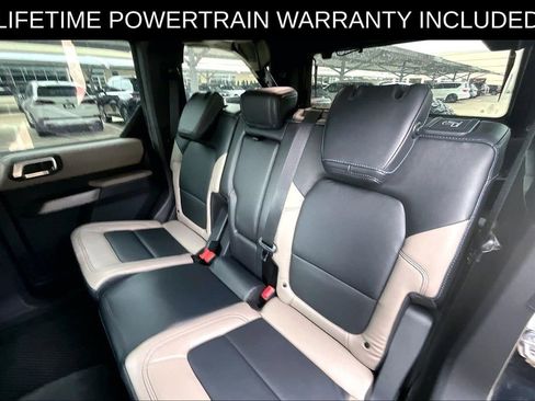 Used 2022 Ford Bronco Wildtrak image 29
