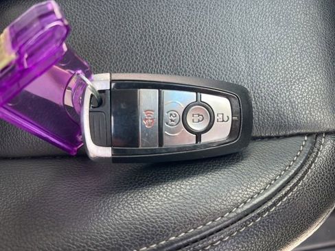 Used 2019 Ford Ranger Lariat w/ Equipment Group 501A Mid image 39