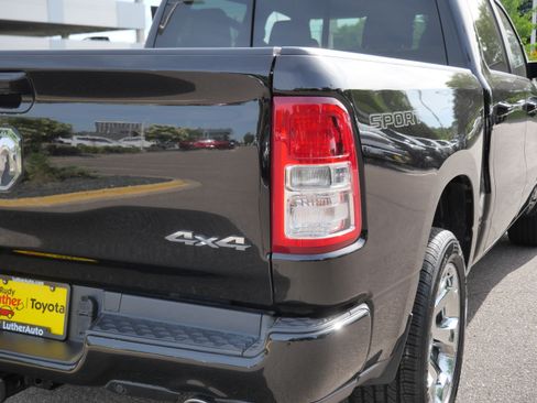 Used 2022 RAM 1500 Big Horn AWD/4WD image 17