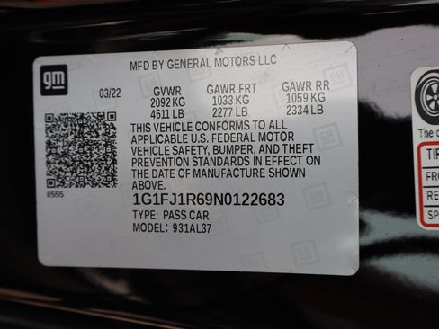 Used 2022 Chevrolet Camaro ZL1 RWD image 35