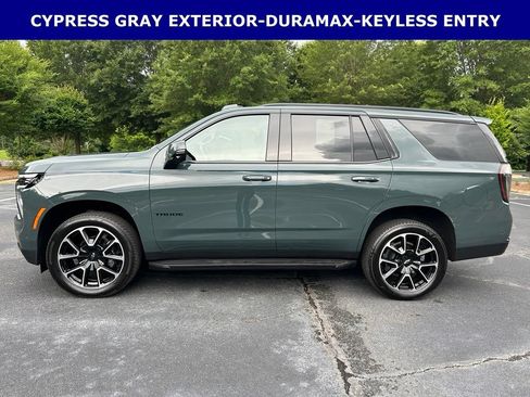 Used 2025 Chevrolet Tahoe RST w/ Comfort Package AWD/4WD image 12