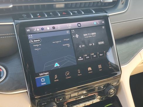 Used 2024 Jeep Grand Cherokee Limited image 20