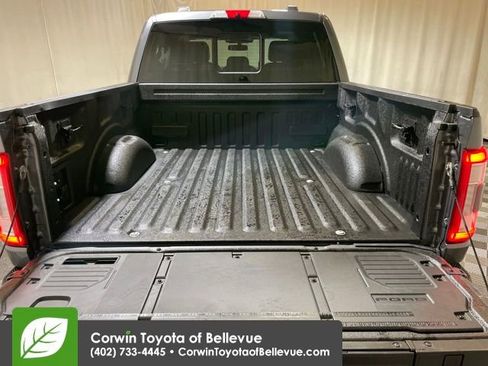 Used 2021 Ford F150 Lariat w/ Equipment Group 502A High image 23