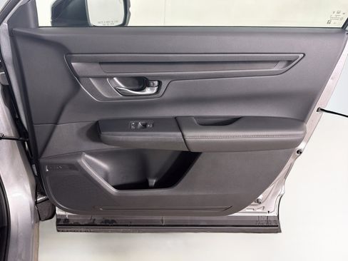 Used 2025 Honda CR-V Sport-L image 32