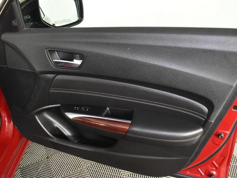 Used 2017 Acura TLX V6 w/ Technology Package image 43