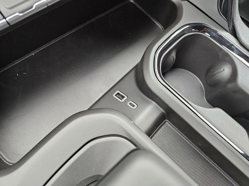 New 2026 GMC Sierra 1500 AT4 image 18