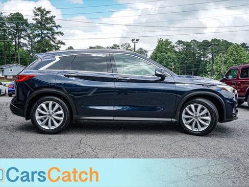 Used 2019 INFINITI QX50 Essential w/ Premium Heat Package FWD image 2