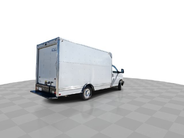 Used 2022 Chevrolet Express 3500 w/ Driver Convenience Package RWD image 8