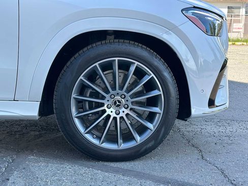 Used 2025 Mercedes-Benz GLE 450 4MATIC Coupe image 9