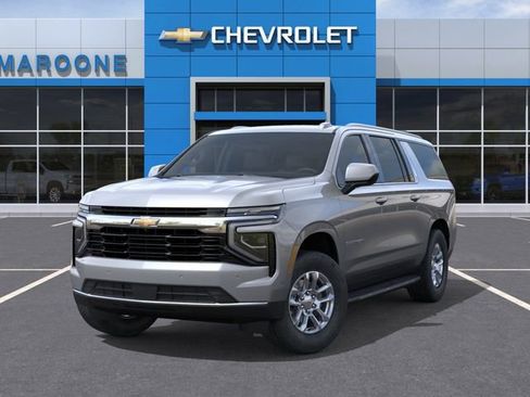 New 2026 Chevrolet Suburban LS RWD image 6