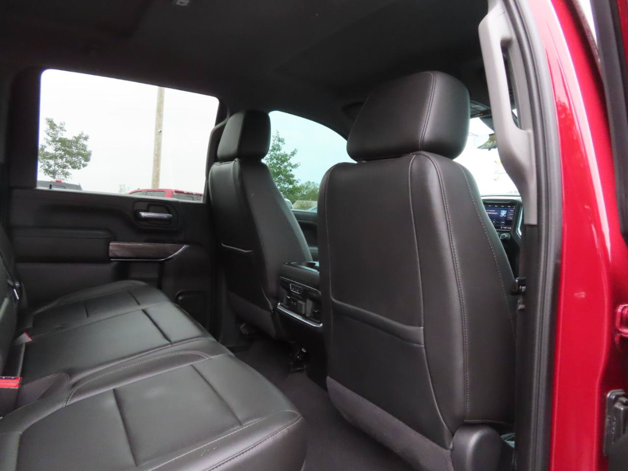 Used 2020 Chevrolet Silverado 3500 LTZ w/ LTZ Plus Package AWD/4WD image 46