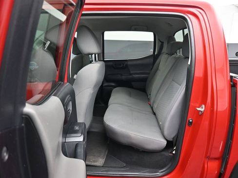 Used 2020 Toyota Tacoma SR image 26