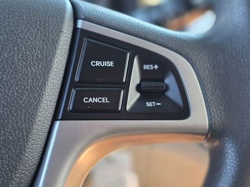 Used 2017 Hyundai Accent SE image 23