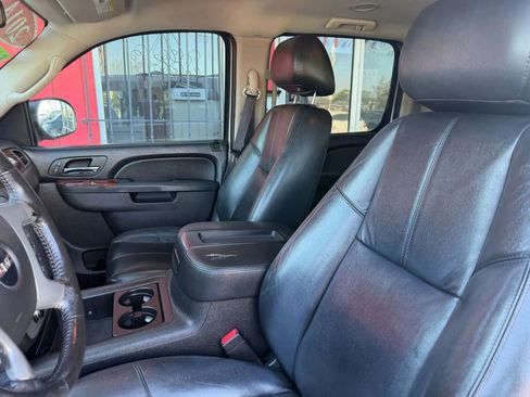 Used 2014 GMC Yukon XL SLT image 10