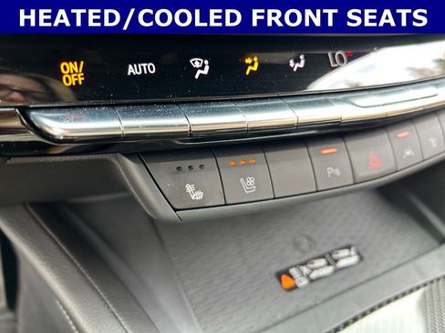 Used 2025 Cadillac CT5 V Blackwing w/ Parking Package RWD image 7